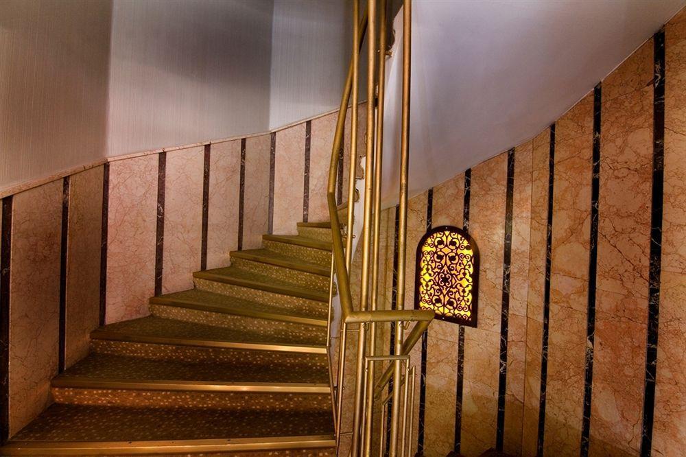 Pelikan Hotel Стамбул Экстерьер фото